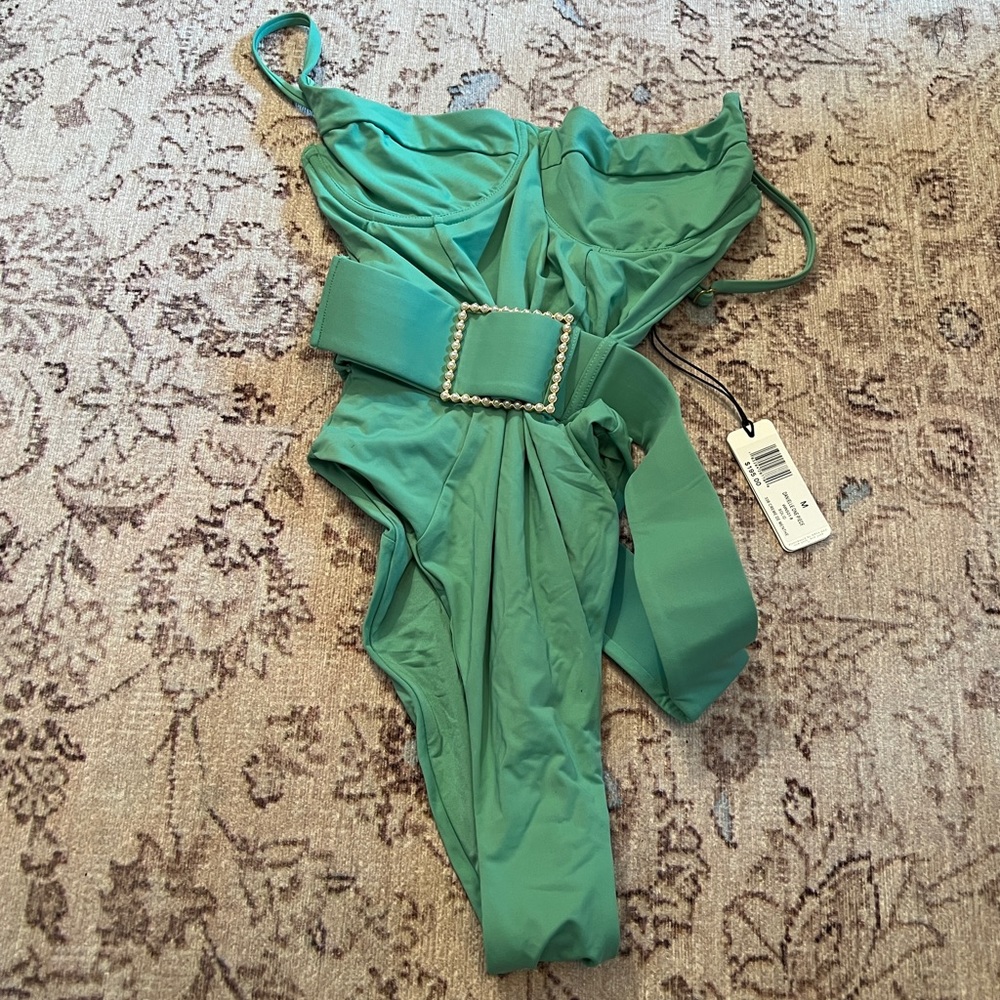 WeWoreWhat Danielle One Piece - Medium